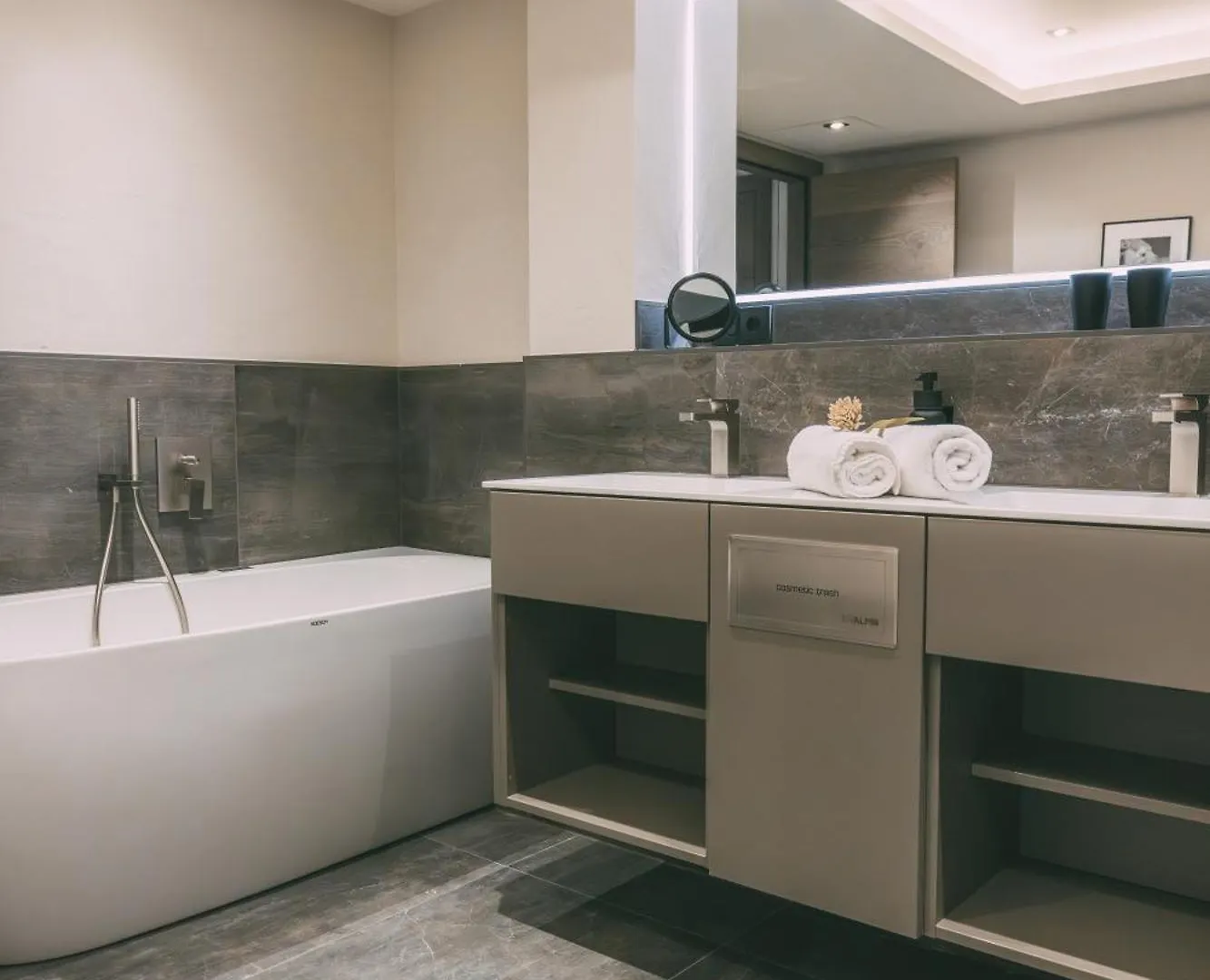 Livalpin Relaxe Apartment Garmisch-Partenkirchen Germany